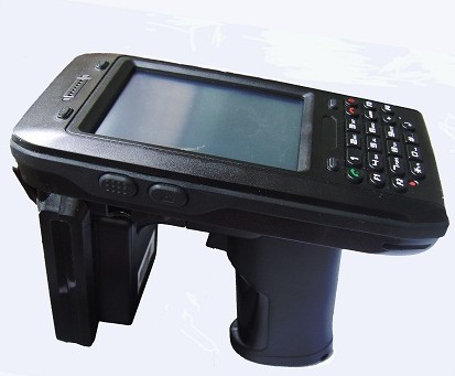 武汉物联网RFID超高频R2000高性能手持式读写器