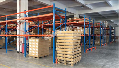 冷库货架厂家，易达广州仓储货架，提高50空间