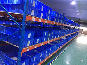易达广州仓储物流货架 有效提高仓库货物的存放 轻型货架