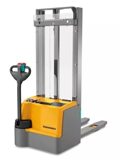 永恒力M系列又添新成员，EJC M13 ZT 1.3吨电动堆高车上市