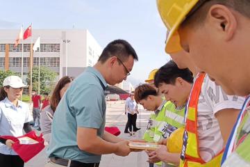 “叉”稳致远 | 林德助力欧派家居集团举办叉车技能大赛