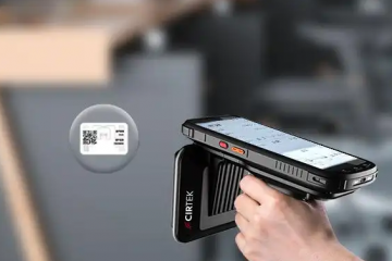 RFID 吊牌与 RFID 盘点软件的协同实践：服装行业数字化升级