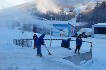 德邦快递服务雪场版图升级：北大湖开板点燃冰雪经济新引擎
