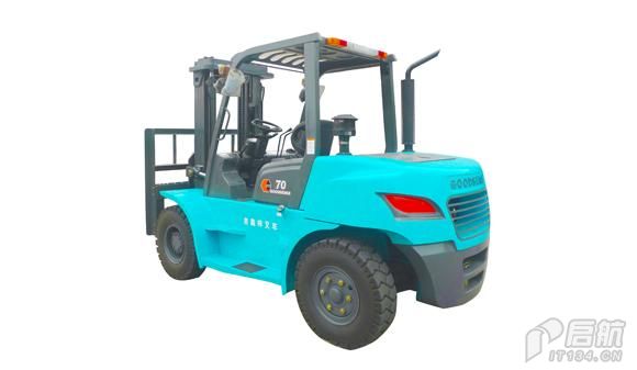 成都5-7T内燃平衡重式柴油叉车