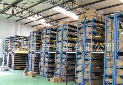 仓库货架